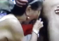 Müthiş göğüsleri yaşlı ve şişman sex ile sarışın